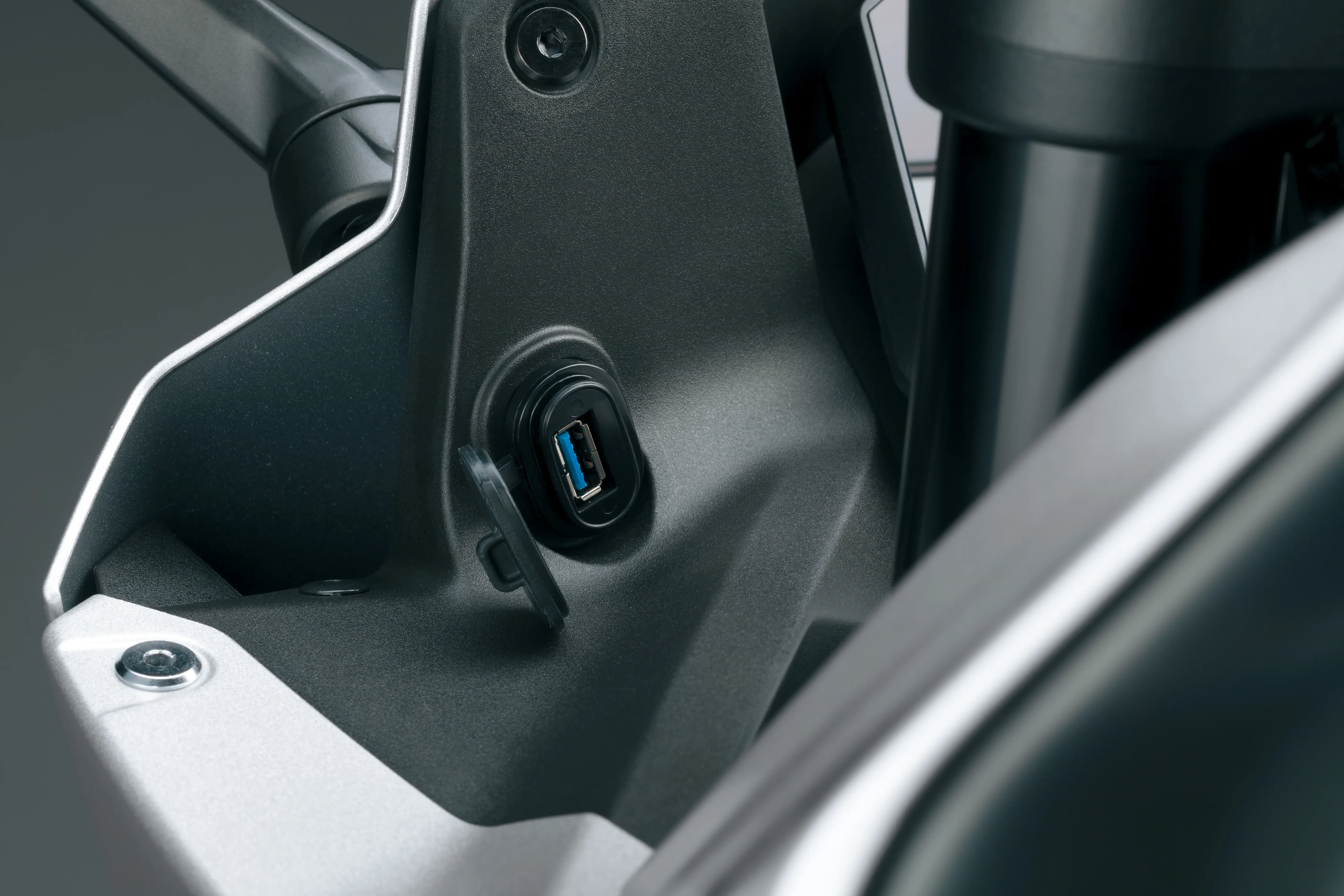 USB Aansluiting, GSX-8R