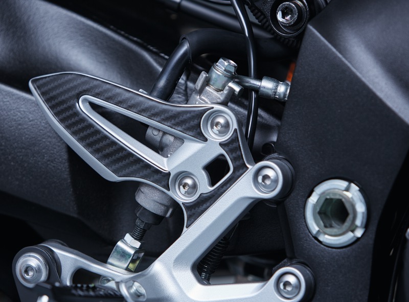Heelplate prot. carbon GSX-S1000A(F)
