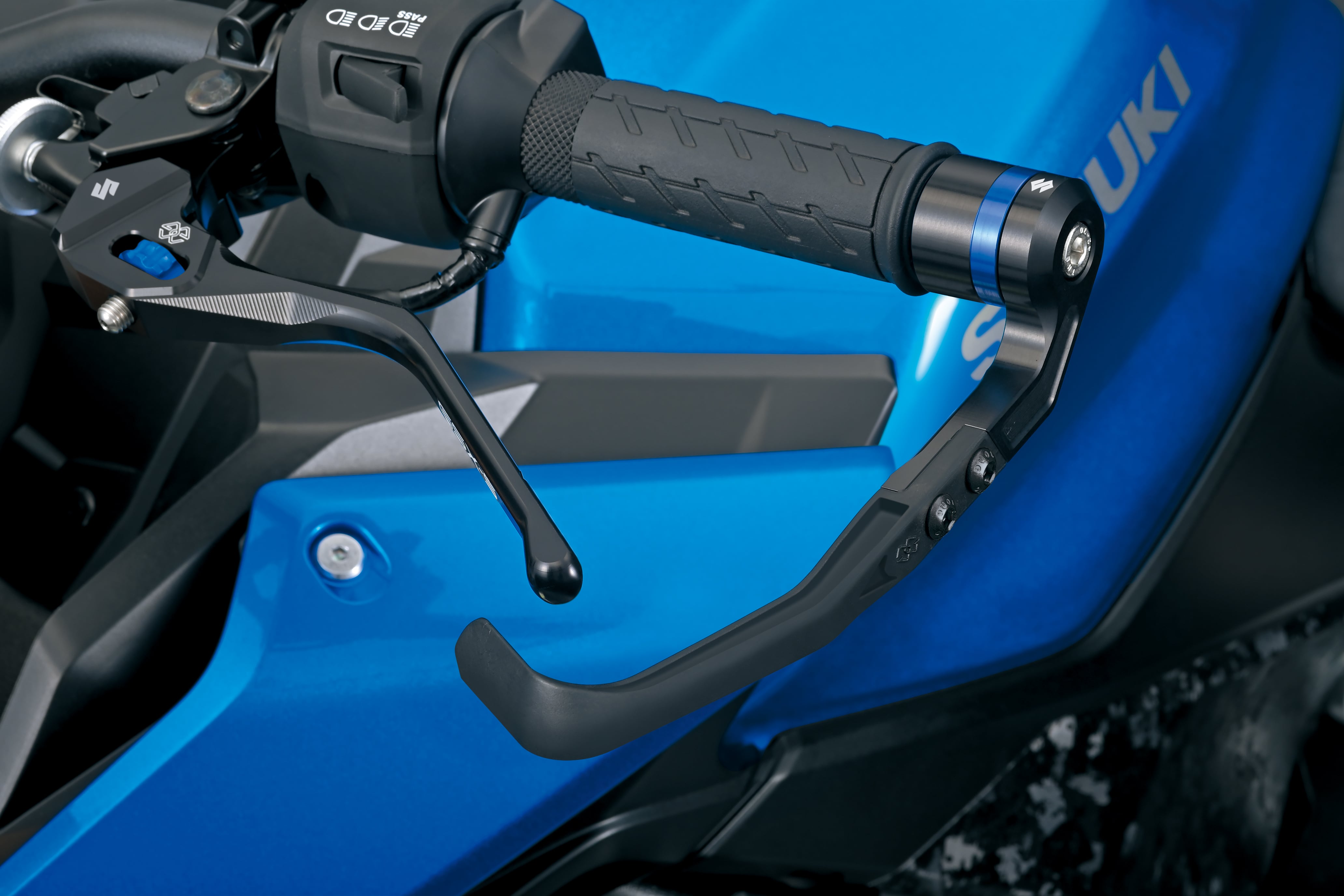 Koppelingshendel beschermer GSX-S M2~